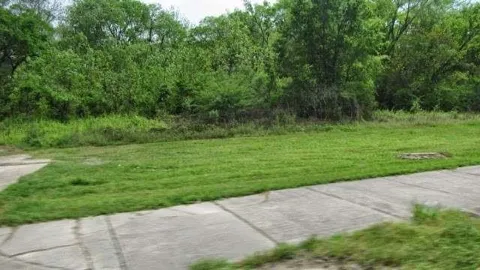 W Fm 2351  A/K/A  Edgewood Drive
