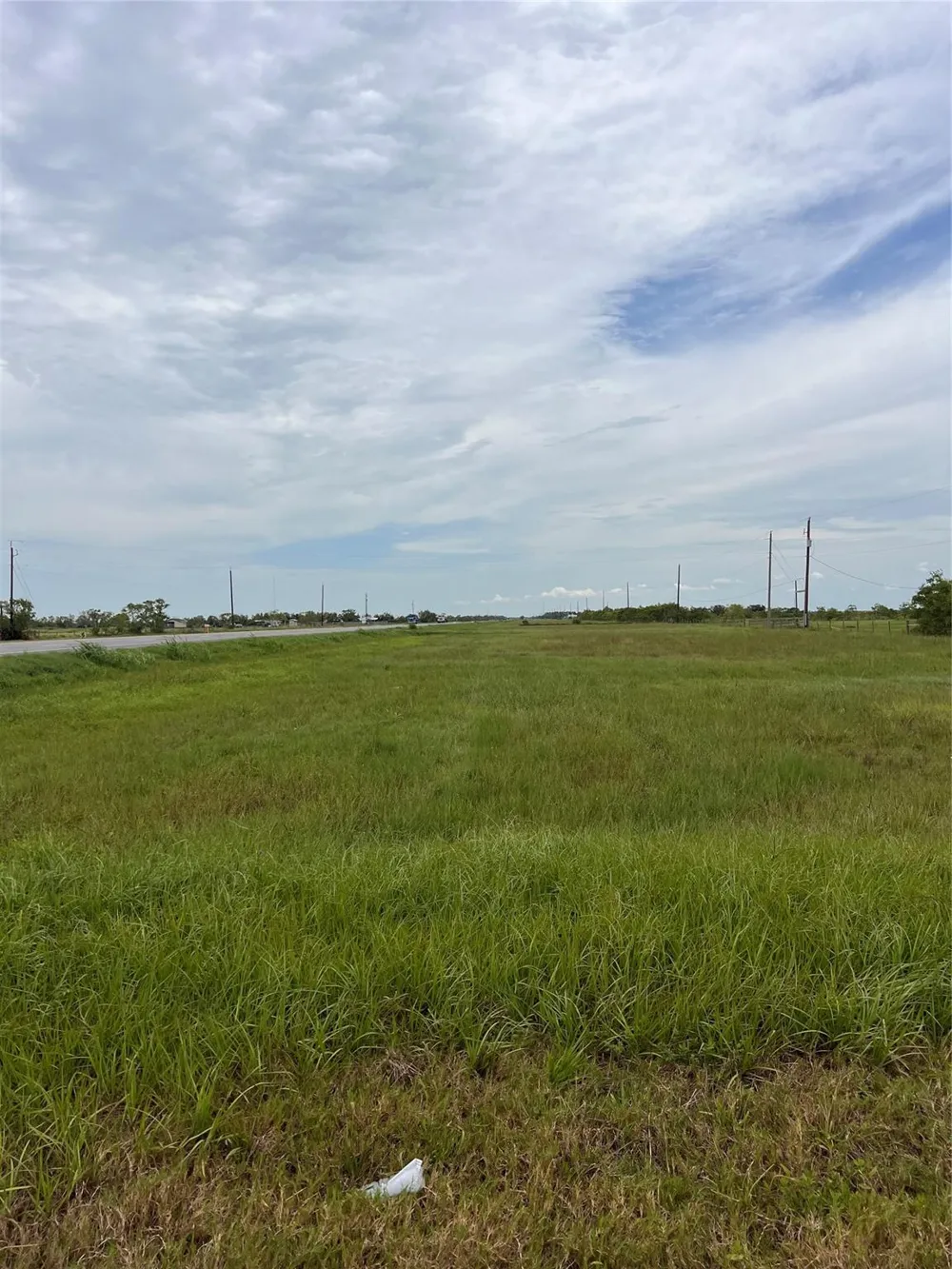 27250 Fm 2004 Angleton, TX 77515