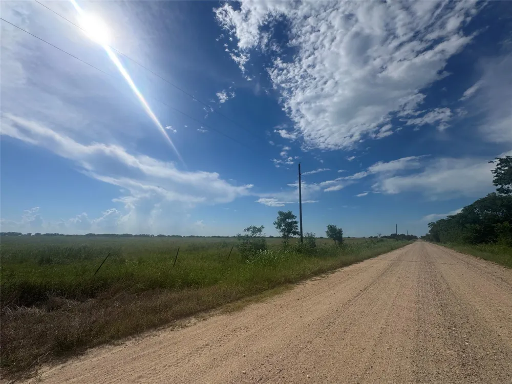 County Road 316 El Campo, TX 77437