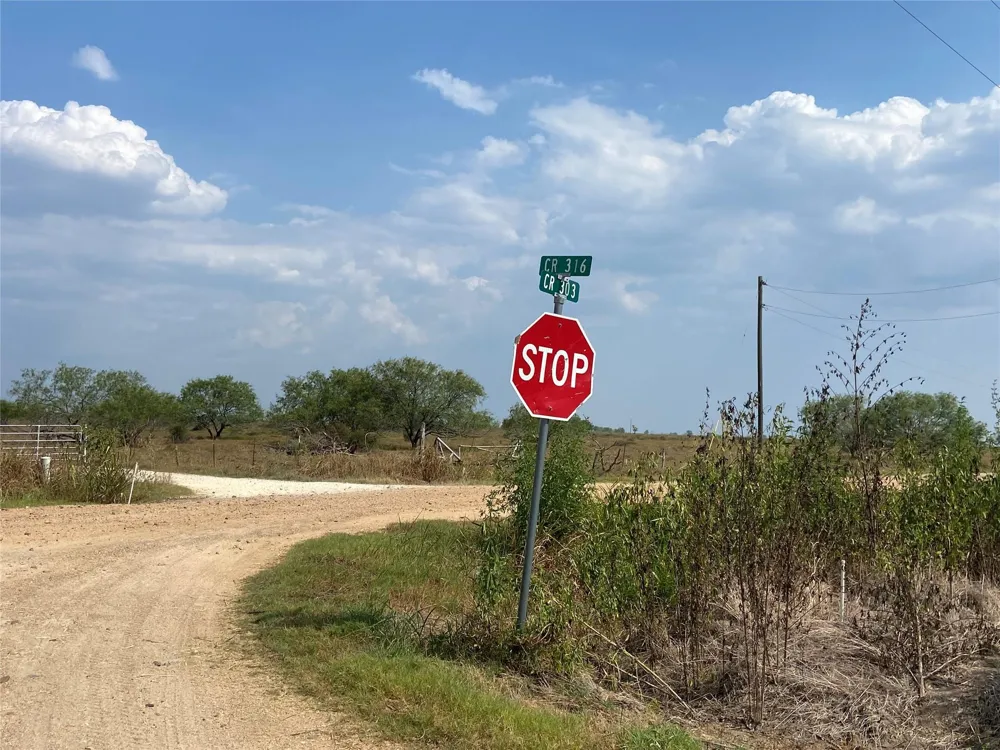 County Road 316 El Campo, TX 77437
