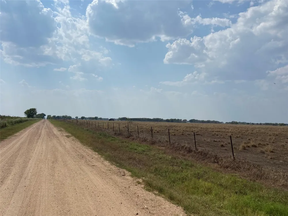 County Road 316 El Campo, TX 77437