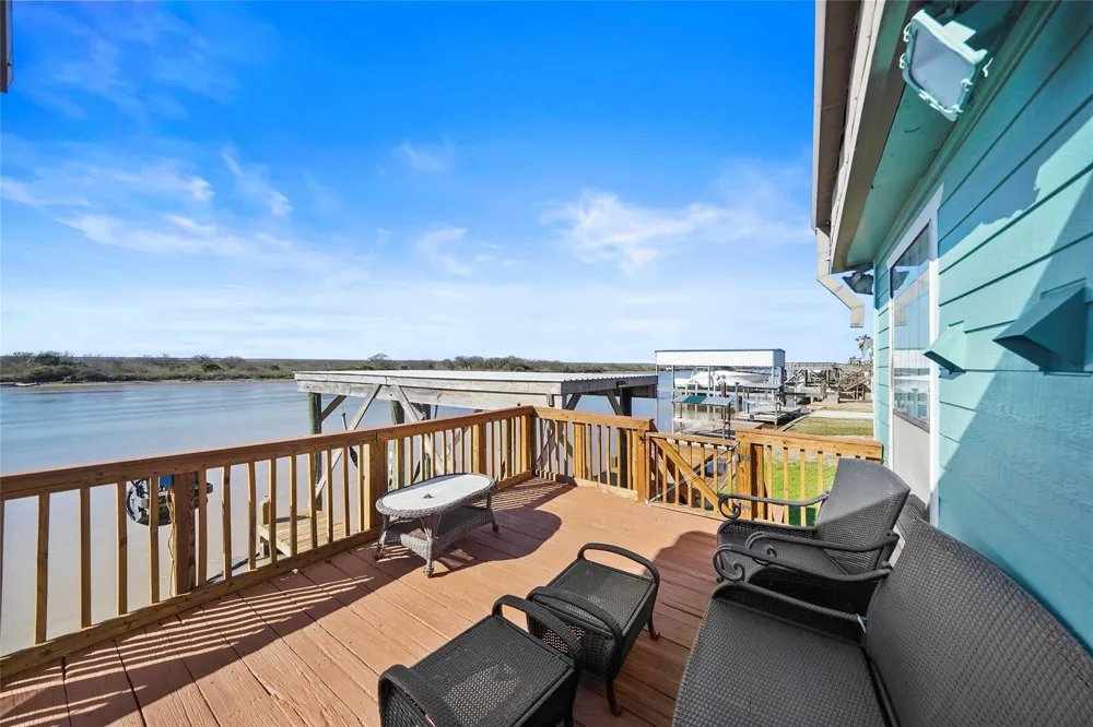 4258 Fm 2031 Beach Road Matagorda, TX 77457