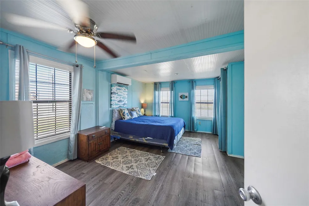 4258 Fm 2031 Beach Road Matagorda, TX 77457