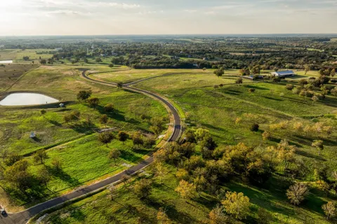 Sunshine Lot 17 Court