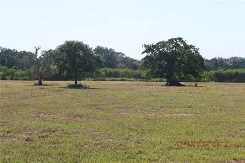 1046 Railhead Road