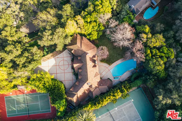 1509 STONE CANYON ROAD Bel Air, CA 90077