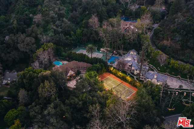 1509 STONE CANYON ROAD Bel Air, CA 90077