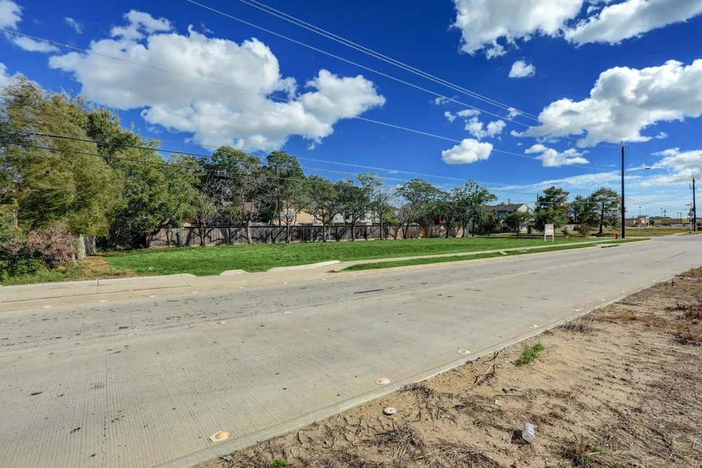 2400 Bayport Boulevard Seabrook, TX 77586