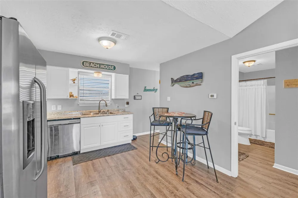 966 Mr G Crystal Beach, TX 77560