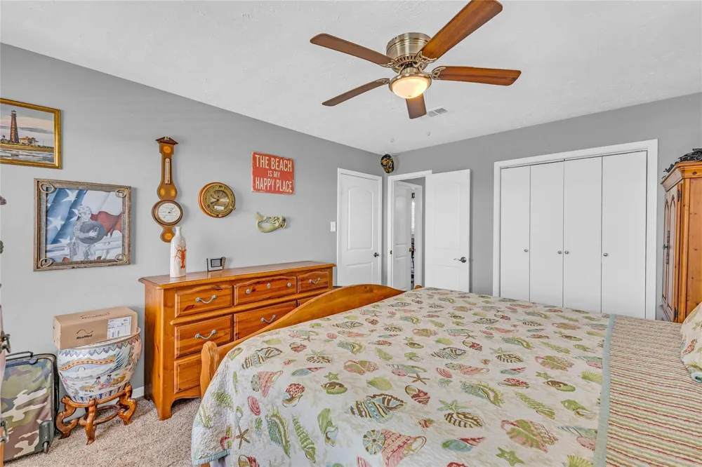 966 Mr G Crystal Beach, TX 77560