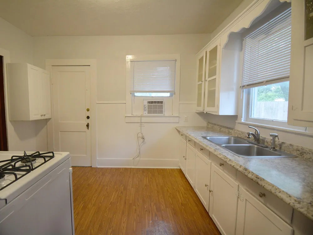 1003 Park Street Brenham, TX 77833