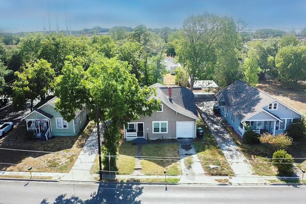 1003 Park Street Brenham, TX 77833