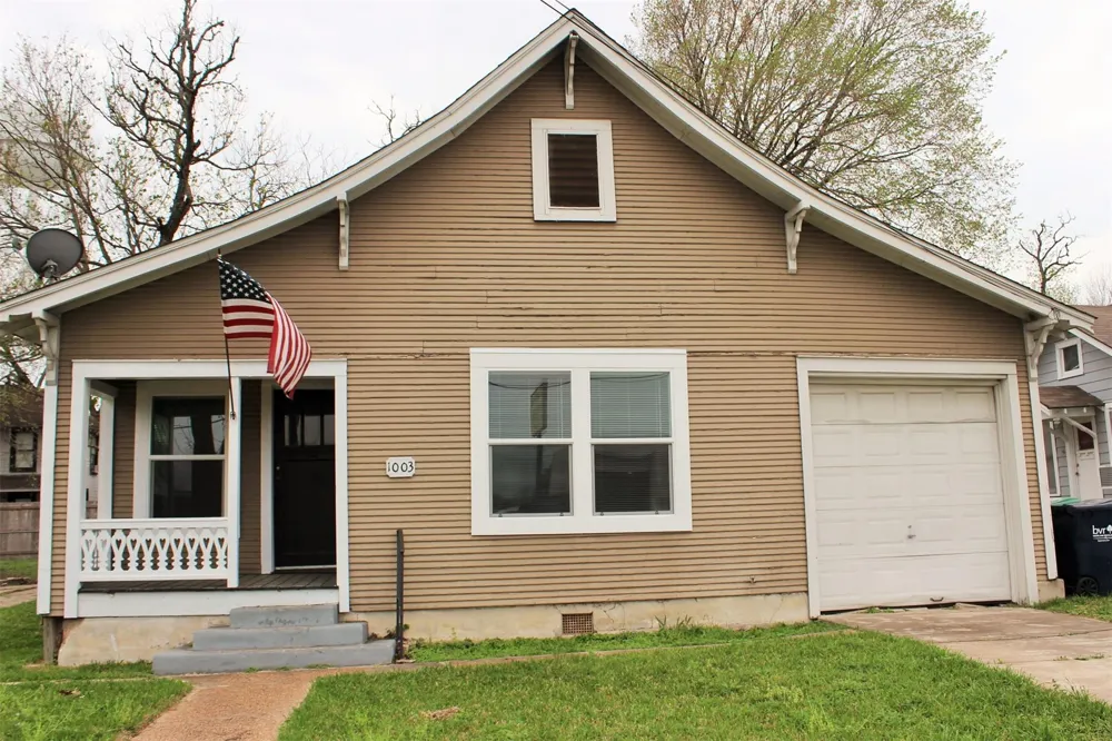 1003 Park Street Brenham, TX 77833