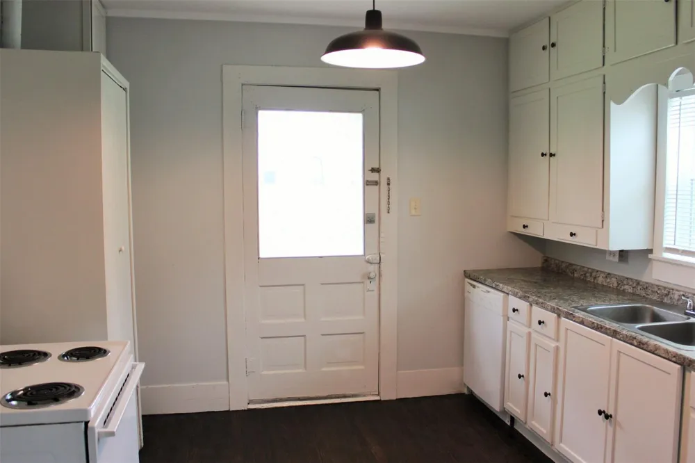 1003 Park Street Brenham, TX 77833