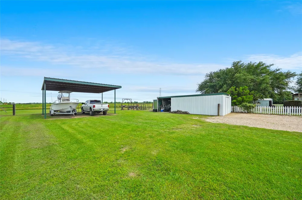 16070 Warren Ranch Road Hockley, TX 77447