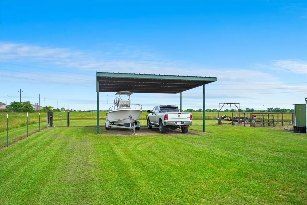 16070 Warren Ranch Road Hockley, TX 77447