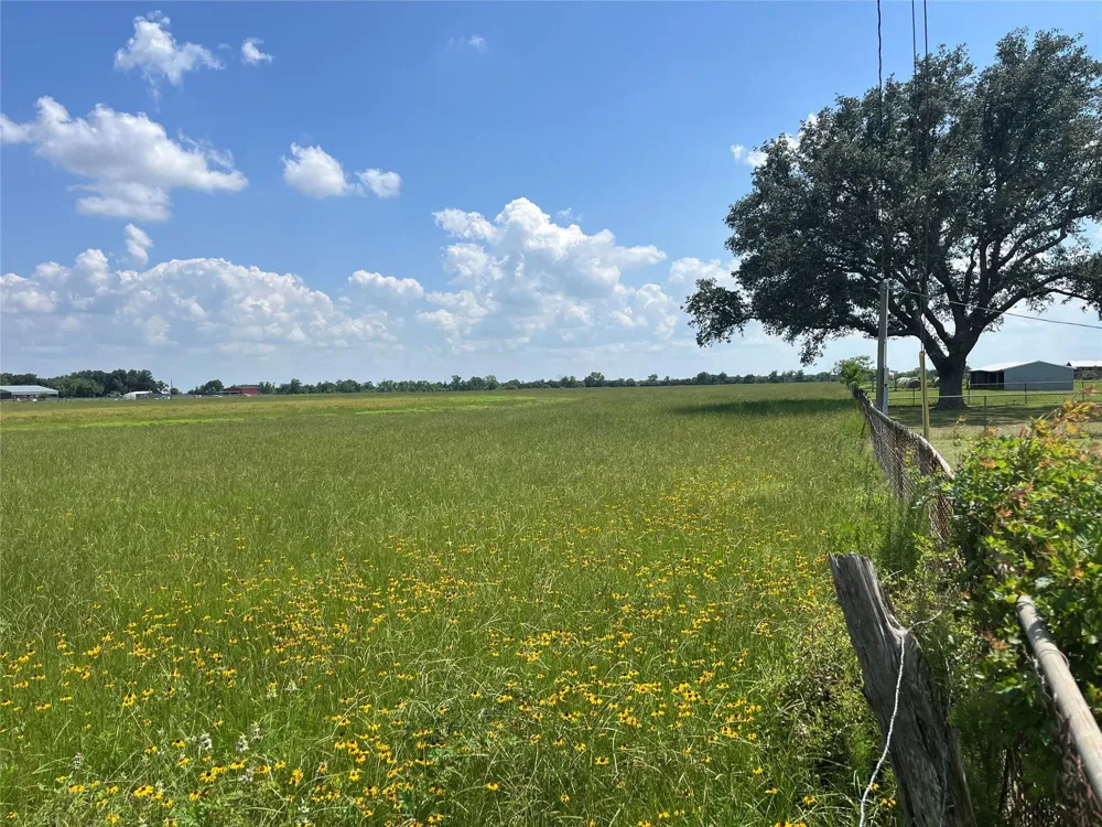 3575 Fm 1094 Road Sealy, TX 77474