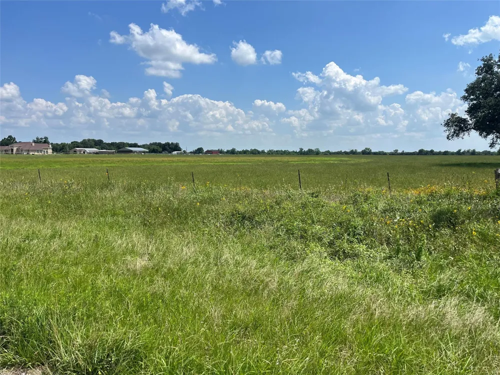 3575 Fm 1094 Road Sealy, TX 77474