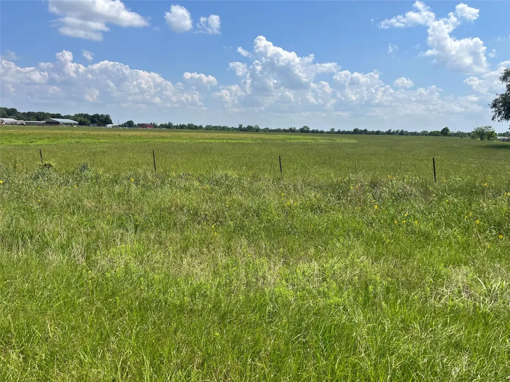3575 Fm 1094 Road Sealy, TX 77474