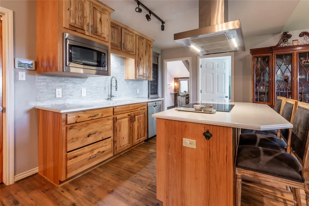 75 Memory Lane Burton, TX 77835