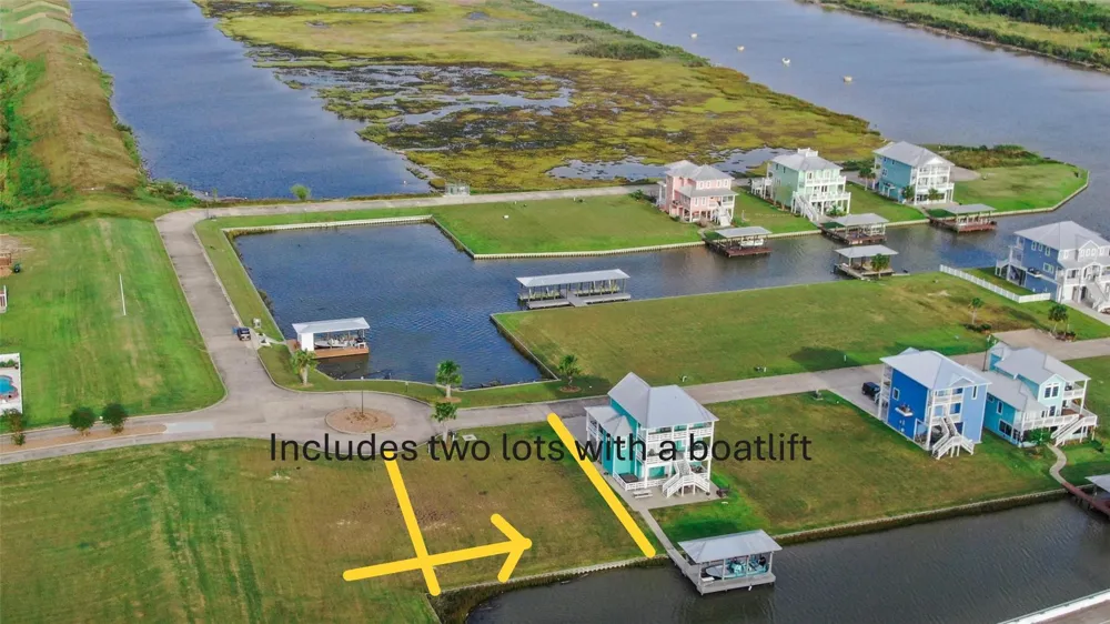 11 Alpha Slip Road Matagorda, TX 77457