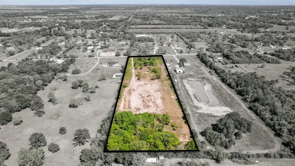 1403 Algoa Friendswood Road Alvin, TX 77511