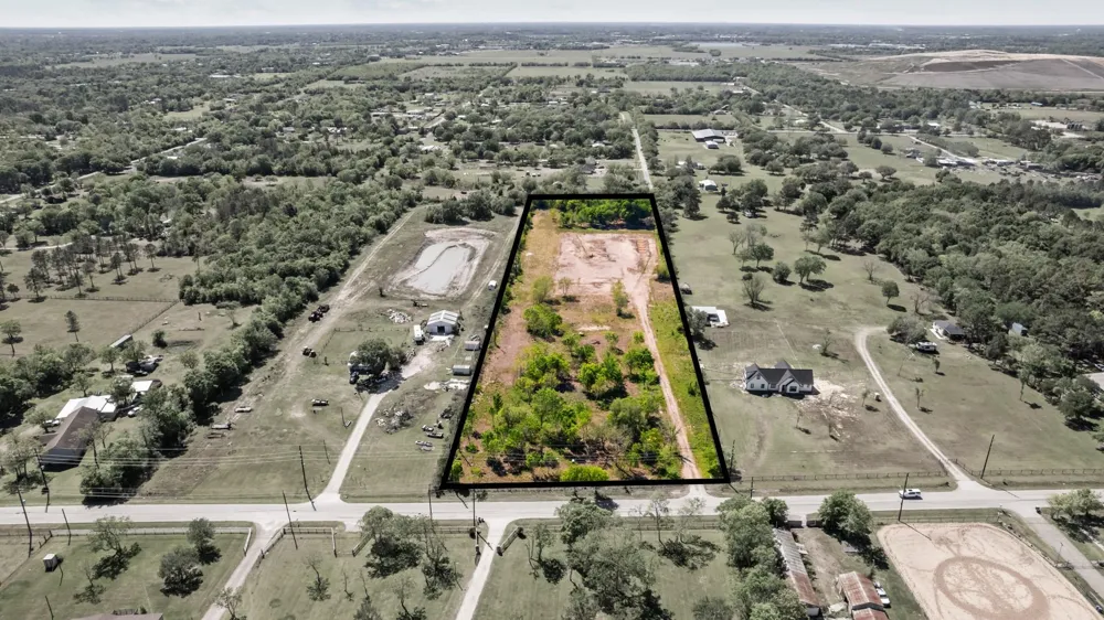 1403 Algoa Friendswood Road Alvin, TX 77511