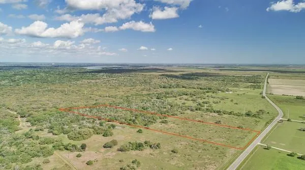 2 Farm Market 530 Edna, TX 77957
