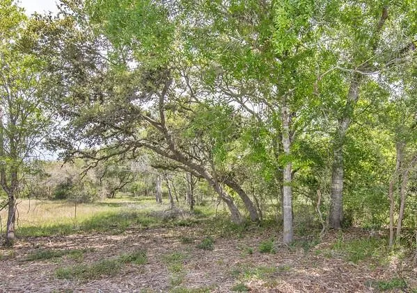 2 Farm Market 530 Edna, TX 77957