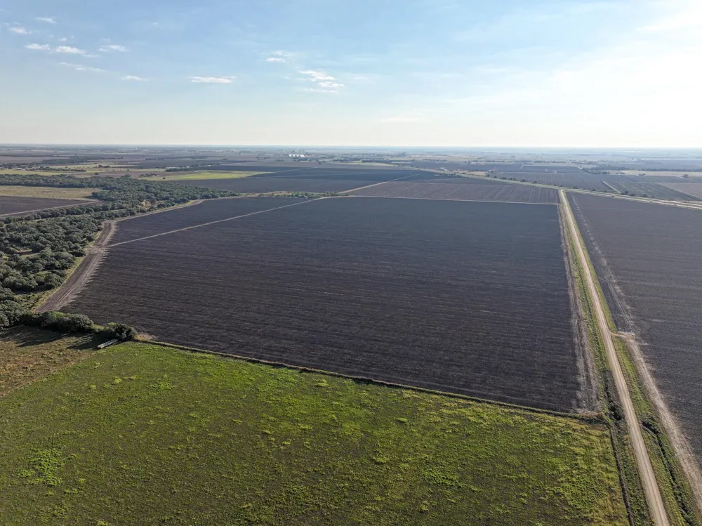 59 Us-59 Highway Louise, TX 77455