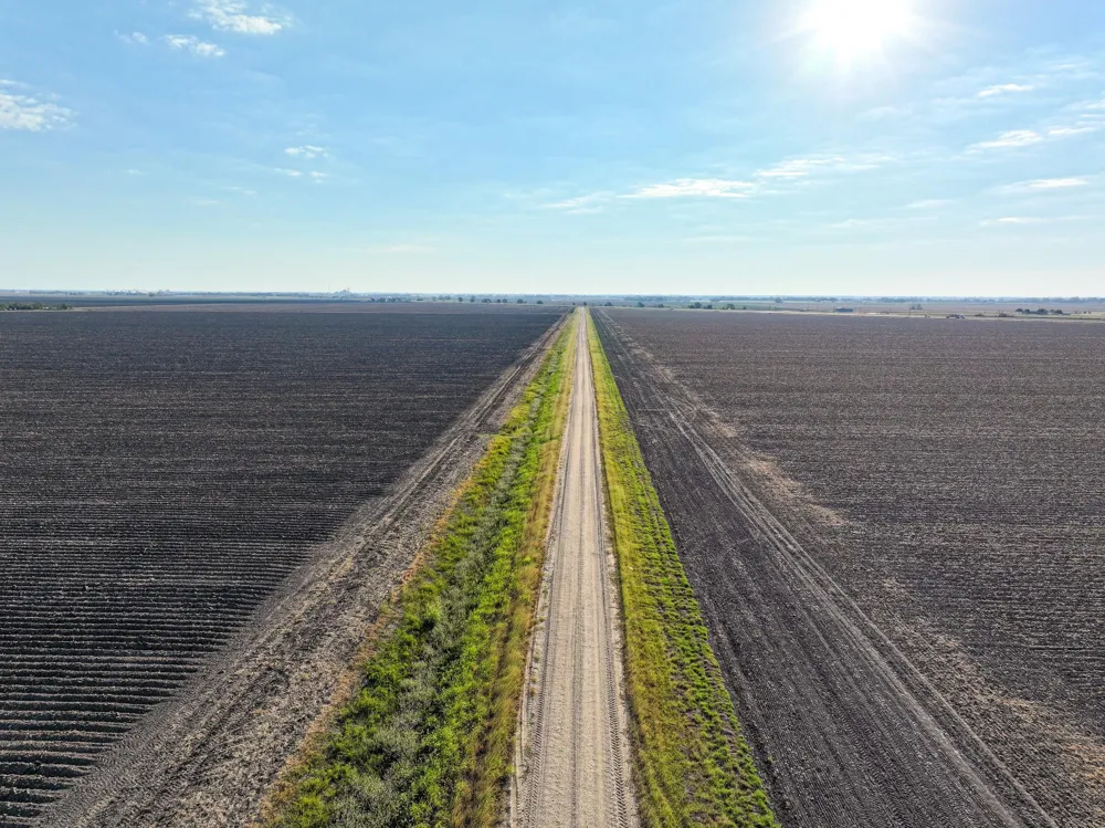 59 Us-59 Highway Louise, TX 77455