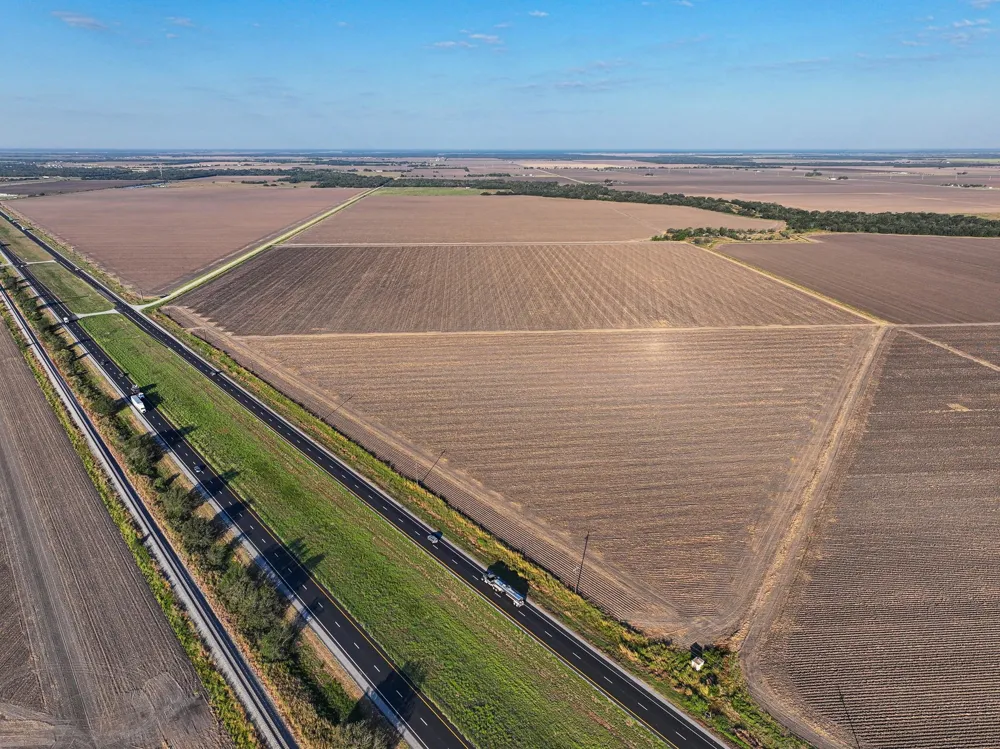 59 Us-59 Highway Louise, TX 77455