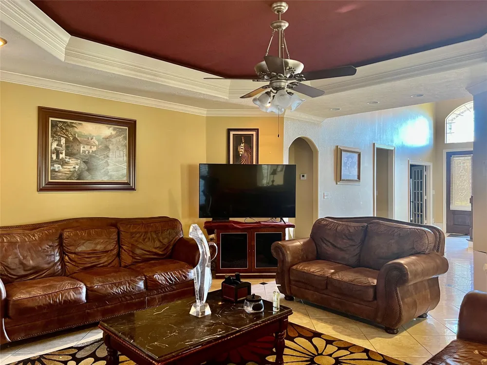 3301 Roya Court Port Arthur, TX 77642