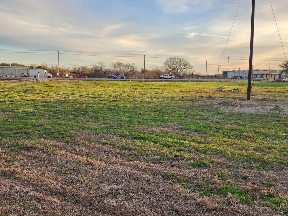 3610 E Highway 6 Alvin, TX 77511