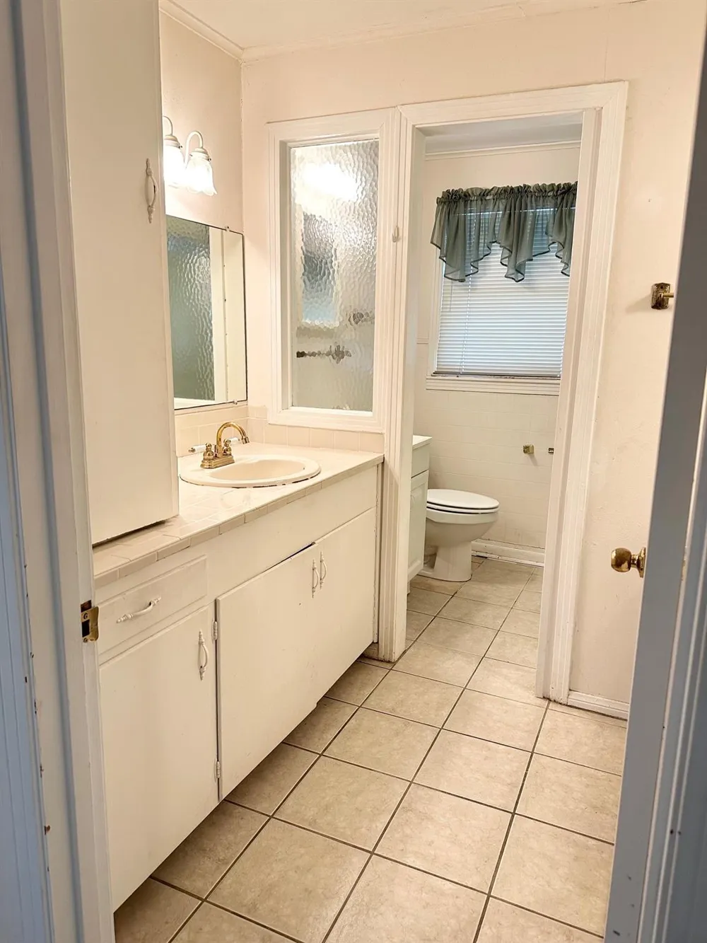 1006 E Easy Avenue Crockett, TX 75835