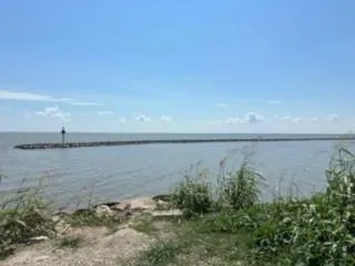 114 Sylvia Street Anahuac, TX 77514
