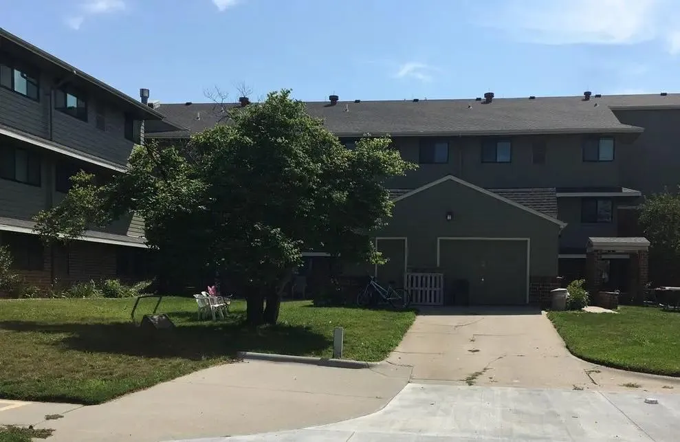 737 22nd St Lincoln, NE 68503