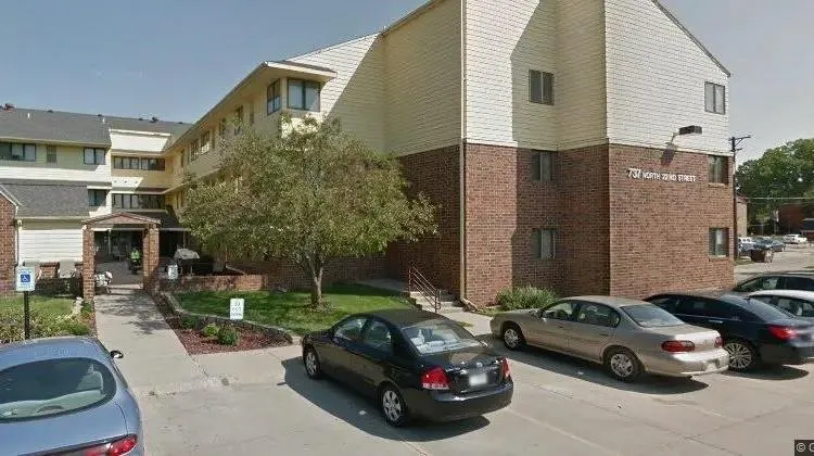 737 22nd St Lincoln, NE 68503
