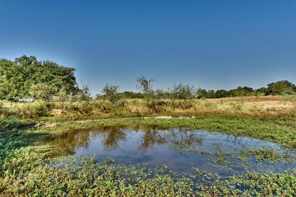1879 County Road 413 Somerville, TX 77879