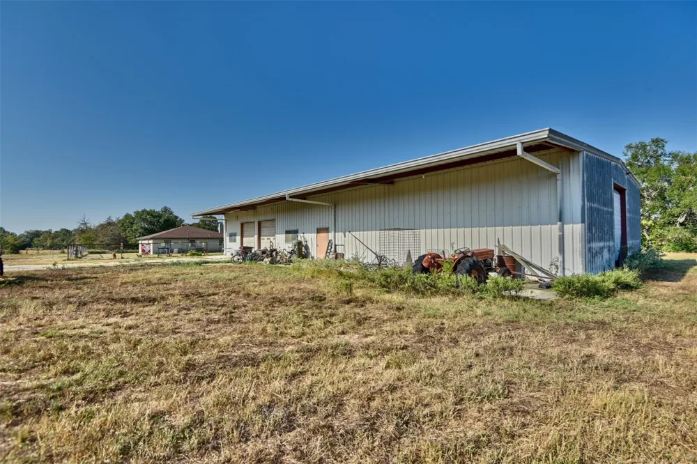 1879 County Road 413 Somerville, TX 77879