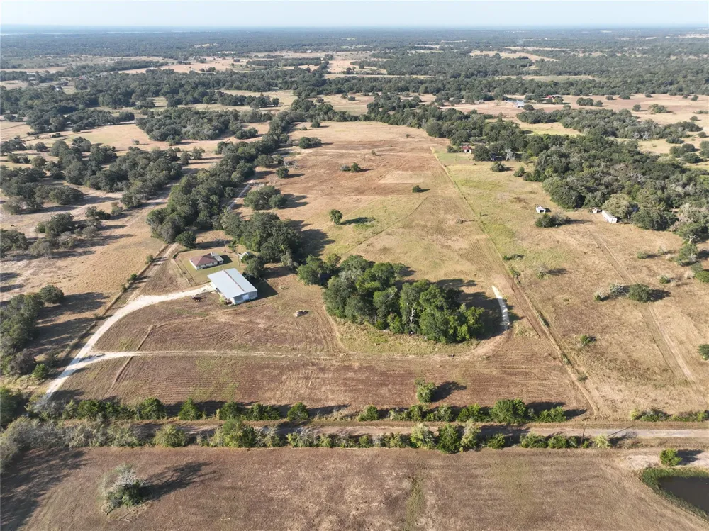 1879 County Road 413 Somerville, TX 77879