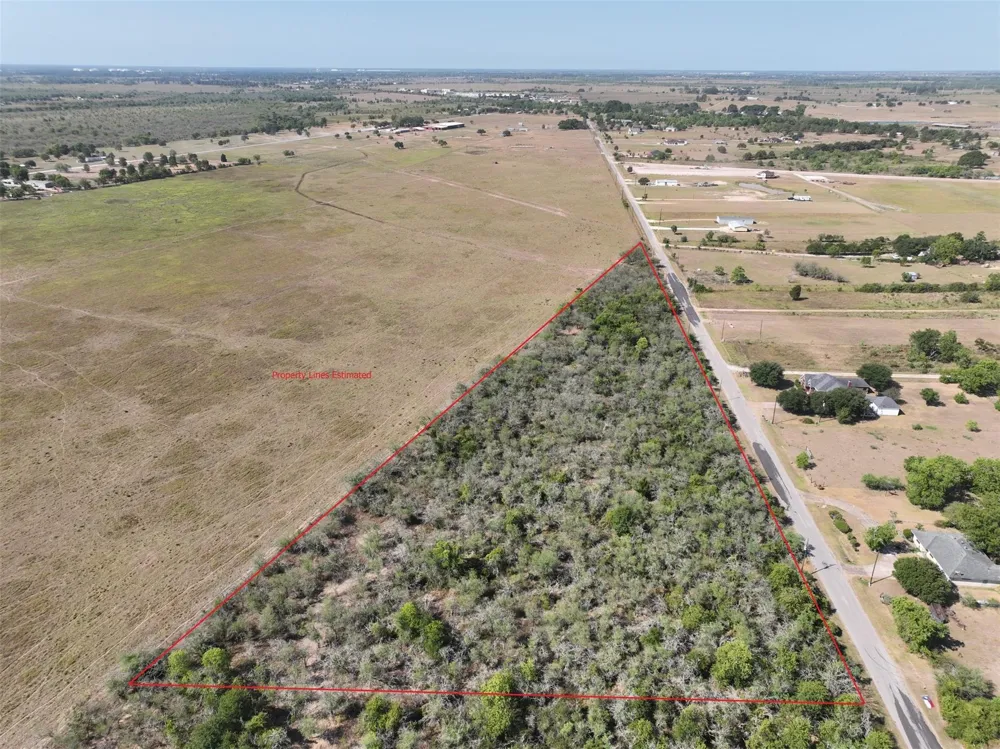 1348 Grubbs Road Sealy, TX 77474