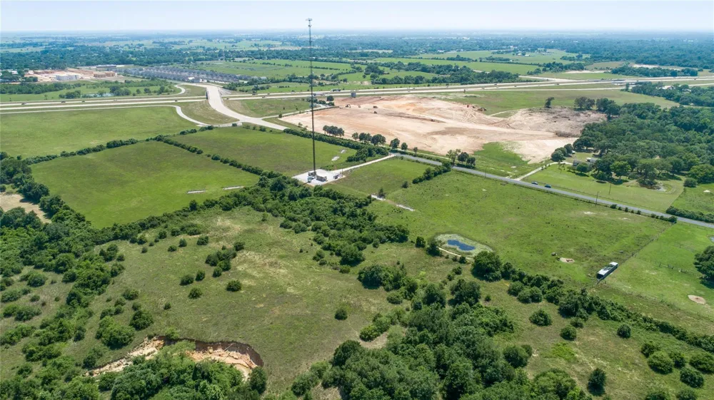 1 Richards Road Prairie View, TX 77446