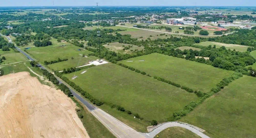 1 Richards Road Prairie View, TX 77446