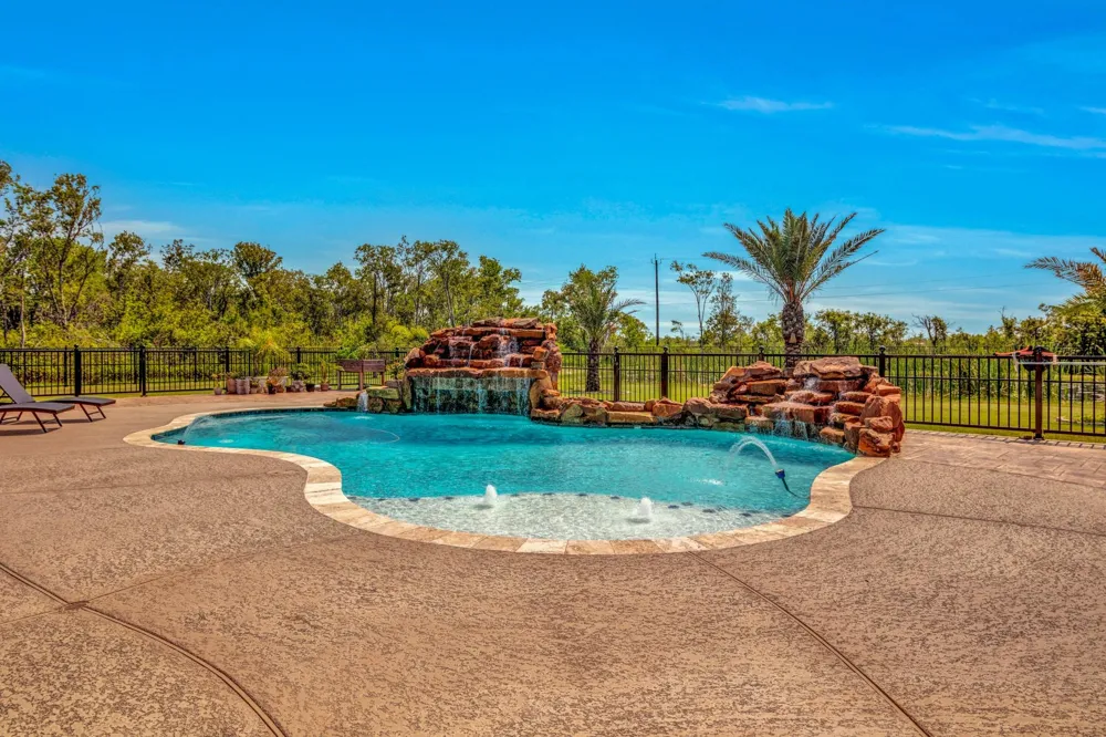 33511 Blue Crab Court Richwood, TX 77515