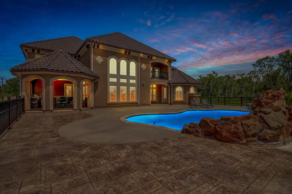 33511 Blue Crab Court Richwood, TX 77515