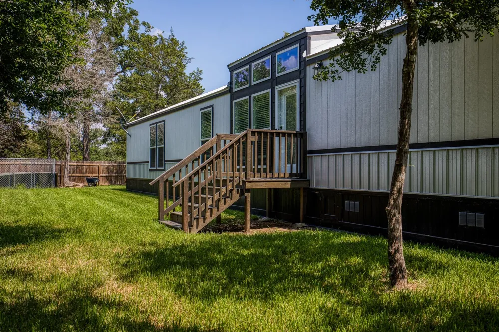 102 Hilltop Court Somerville, TX 77879