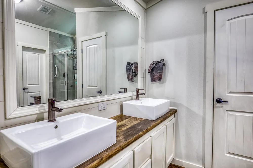 102 Hilltop Court Somerville, TX 77879