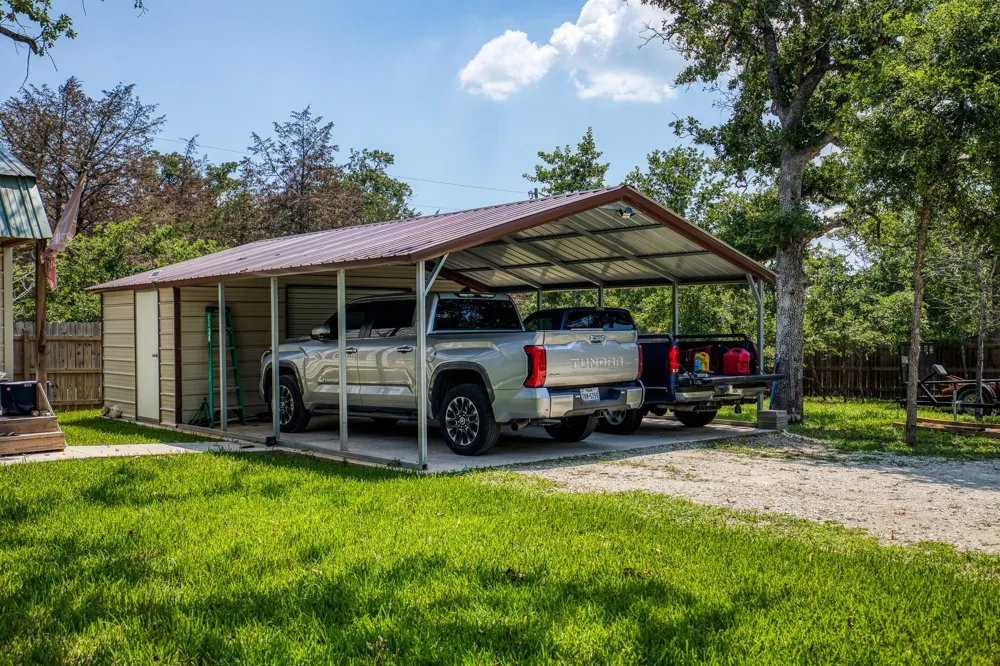 102 Hilltop Court Somerville, TX 77879