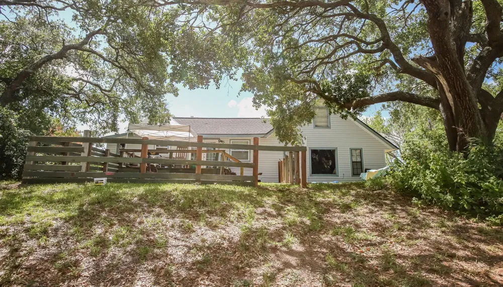 234 County Road 285 Sargent, TX 77414
